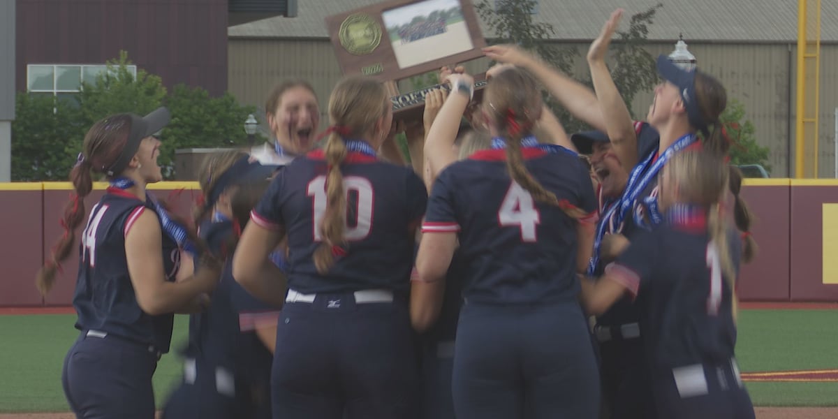 USC softball repeats as the Class A state champion