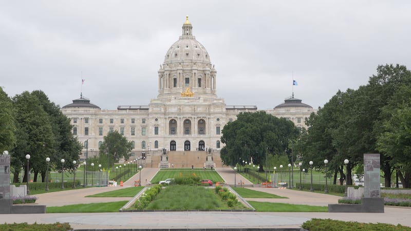 Photo taken from the end of the Minnesota Capitol Mall facing the Minnesota Capitol Building