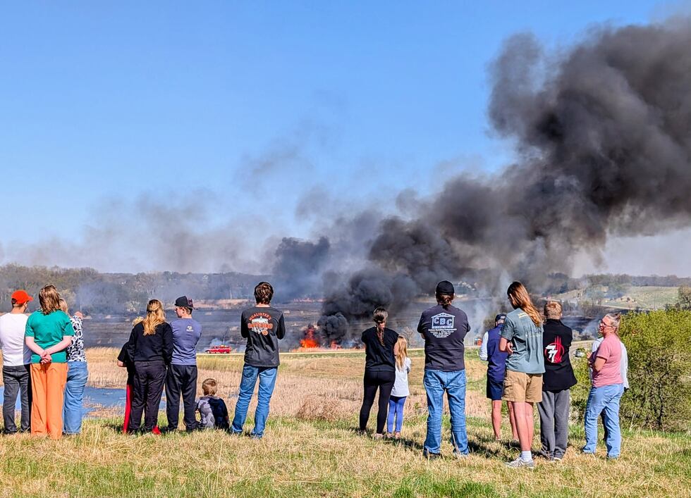 Multiple crews respond to LeSueur County grass fire