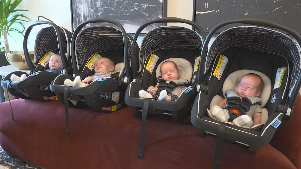 Sisters with twin siblings both give birth to twin boys 13 hours apart
