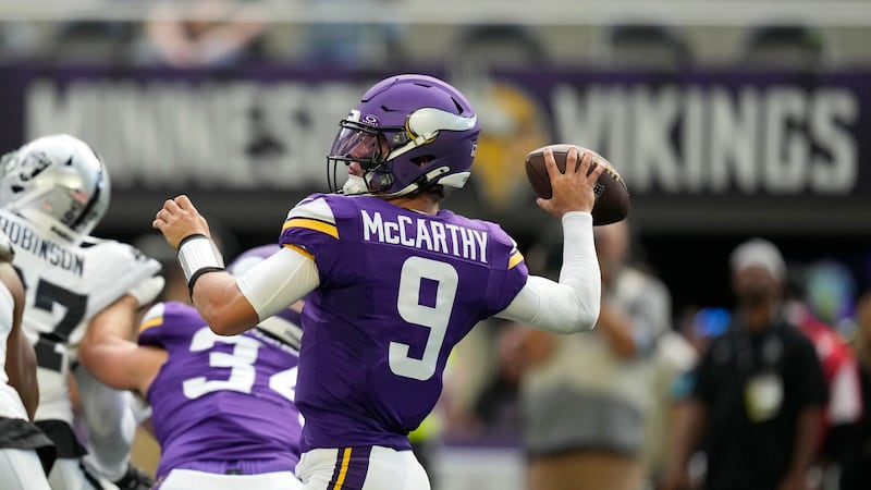 Report: JJ McCarthy to undergo knee surgery