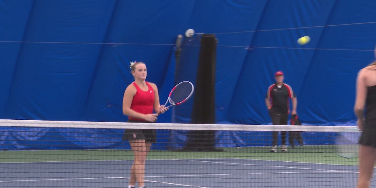 St. James Area girls tennis advances to Class A semifinals